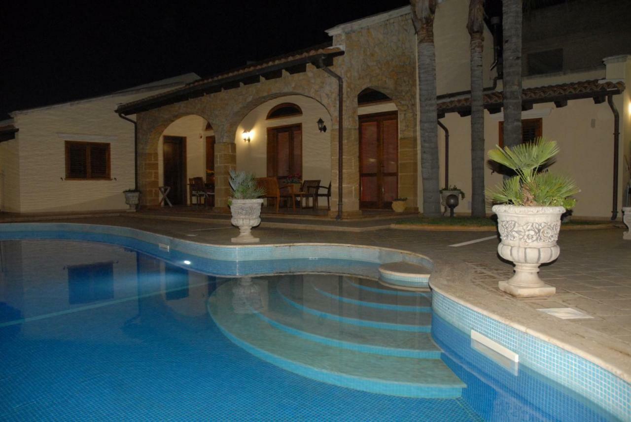 Suite Margarita Mazara del Vallo Luaran gambar