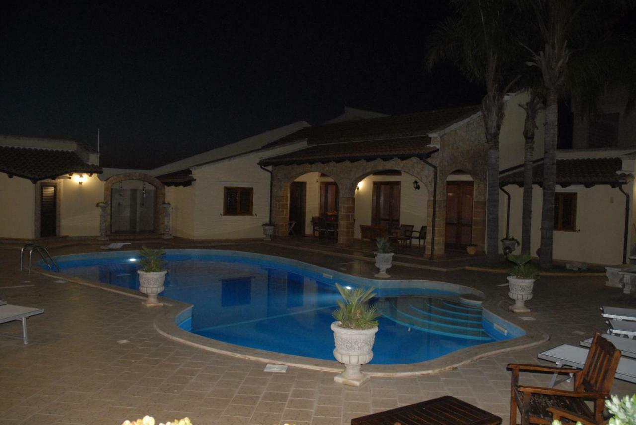 Suite Margarita Mazara del Vallo Luaran gambar