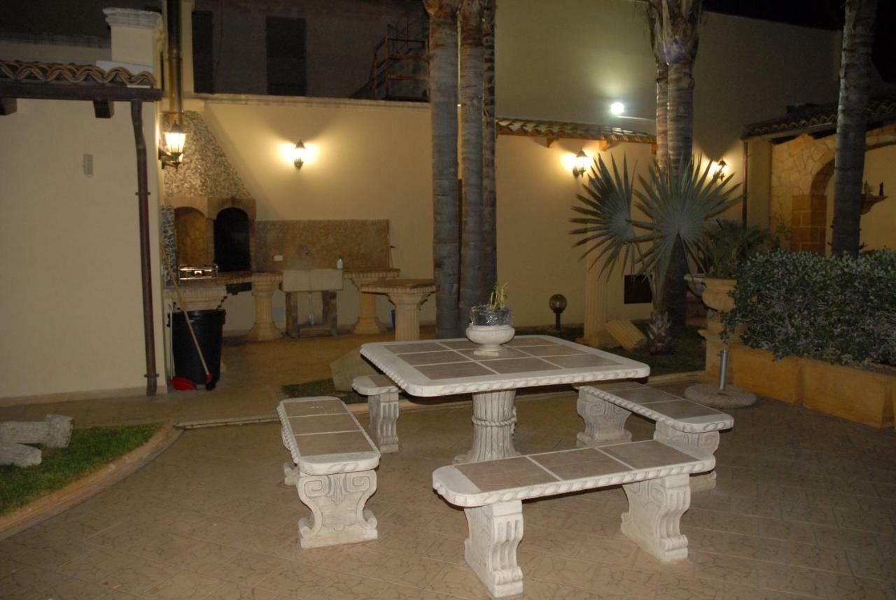 Suite Margarita Mazara del Vallo Luaran gambar