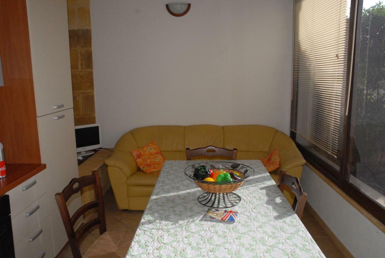 Suite Margarita Mazara del Vallo Luaran gambar